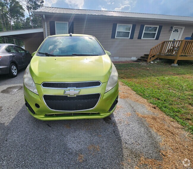 Meadow Stream Apartments for Rent with Hardwood Floors Ooltewah, TN