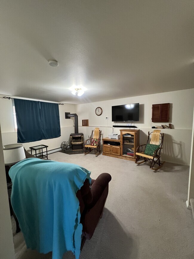 Building Photo - 2655 Toney Dr