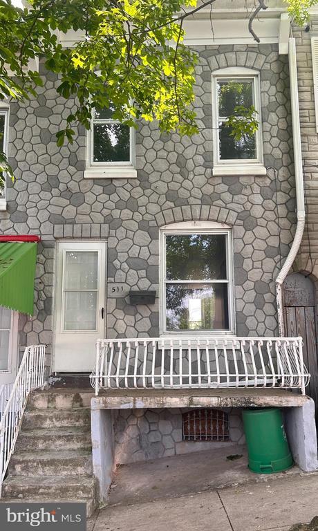 Primary Photo - 511 S 12th St