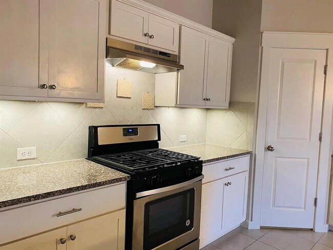 Foto del edificio - 13528 Fern Grove Ct