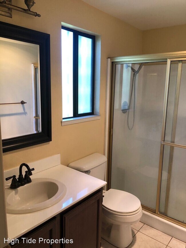 Building Photo - 2 br, 2 bath House - 3775 Boundary St #5