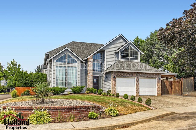 Building Photo - Beautiful Stunning Home in the Sunnyside A...