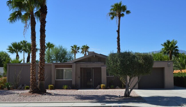 Building Photo - PALM SPRINGS OASIS HOME - FURNISHED - Avai...