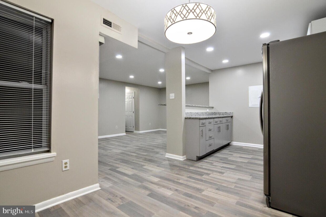 Foto principal - 3815 St Barnabas Rd