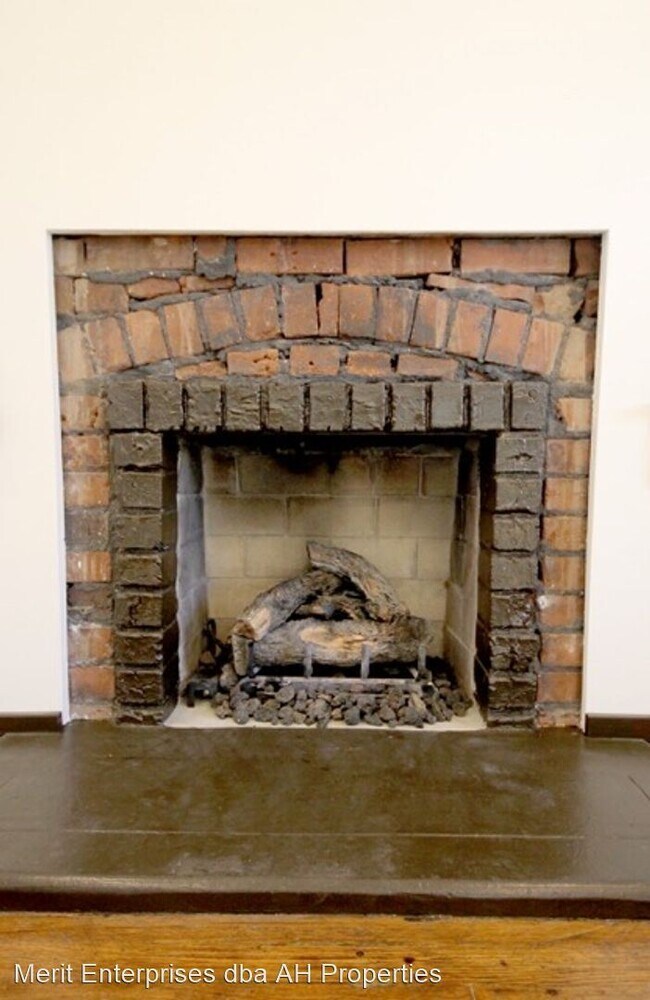 Foto del edificio - 1 br, 1 bath House - 1115 N 13TH ST #B