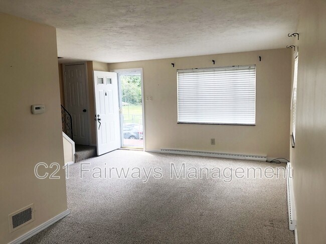 Foto del edificio - 305 E Edgewood Ave