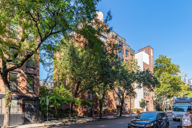 Foto del edificio - The Clinton Club