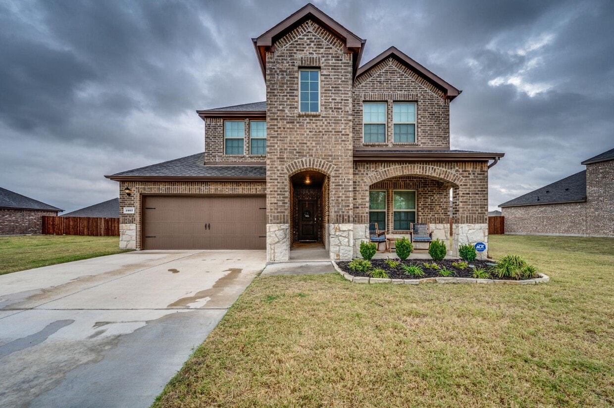 Foto principal - 1507 Shoreline Dr