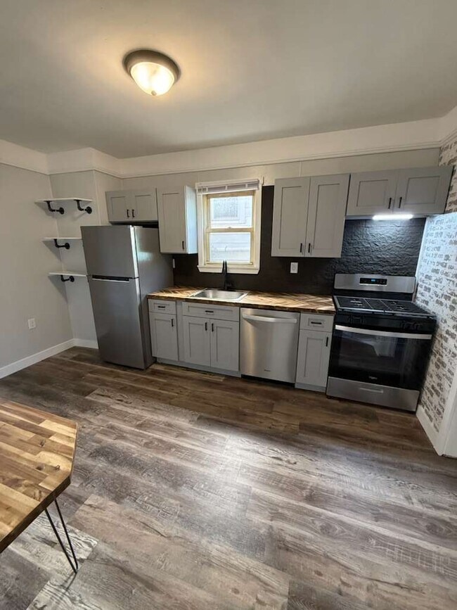 Foto del edificio - 1606 Woodmont Ave