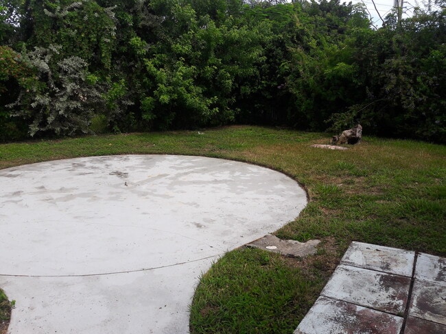 Photo - Spacious 3BD/2BA Home