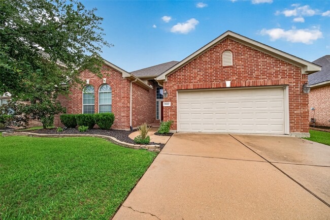 Building Photo - 21610 Avalon Queen Dr