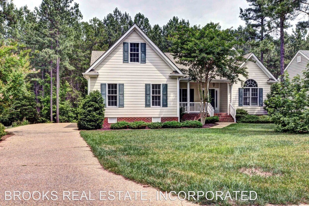 Foto principal - 3 br, 2 bath House - 4842 Kingshire