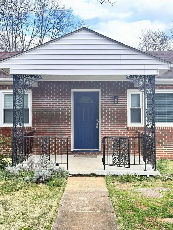 Foto del edificio - 1270 Peach Tree Dr