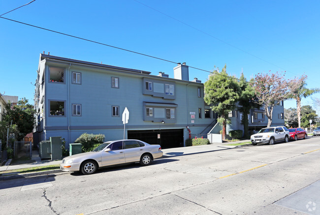 Foto del edificio - French Street Apartments