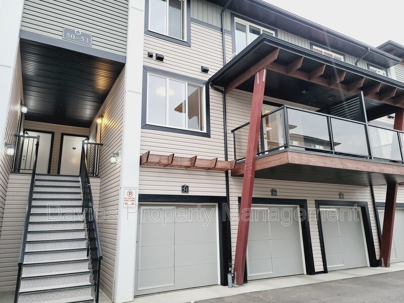 Primary Photo - 446 Allard Blvd SW