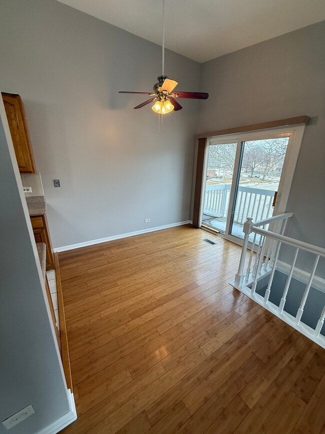 Foto del edificio - 1010 Hayes Ct