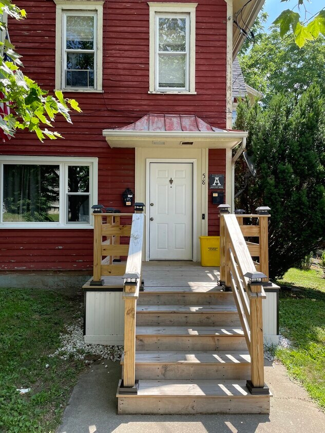 58 Chestnut St Unit 1, Binghamton, NY 13905 Apartments in Binghamton