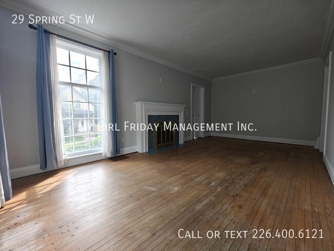 Building Photo - 29 Spring St W