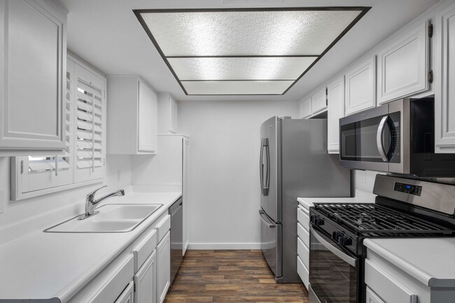 Foto del edificio - Three Bedroom Palm Springs Canyon Country ...