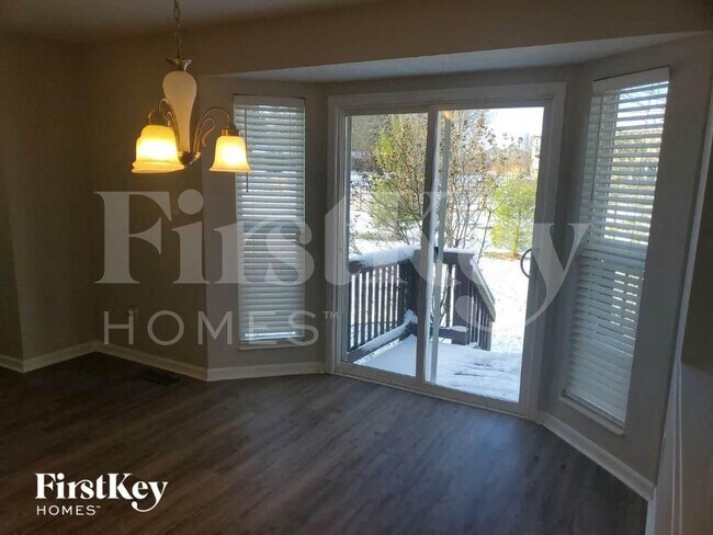 Foto del edificio - 5606 Beechtree Ln