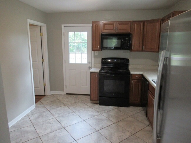 Building Photo - Lincolnton 3-Bedroom Ranch for Rent!
