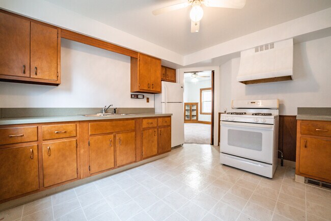 Foto del edificio - 2085 Marlowe Ave