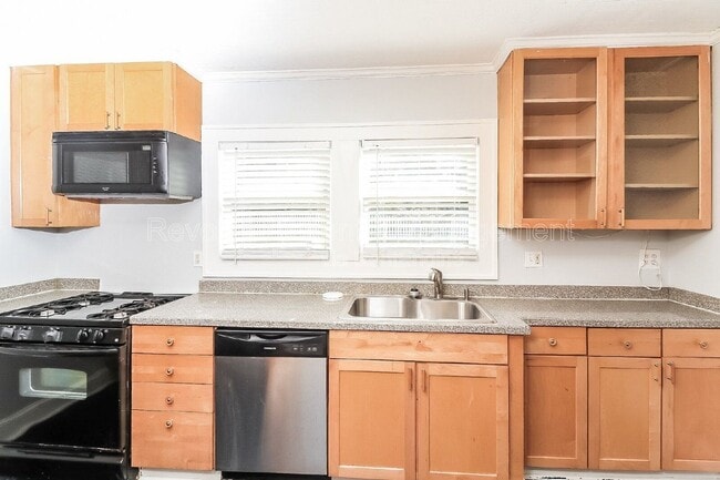 Foto del edificio - 370 Haas Ave SE