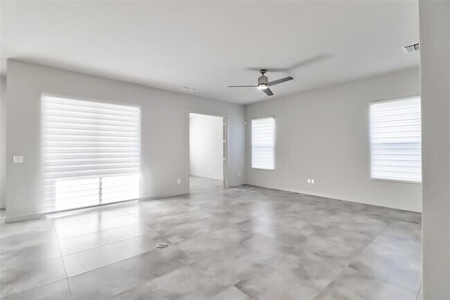 Foto del edificio - 5206 Fern Row Ln
