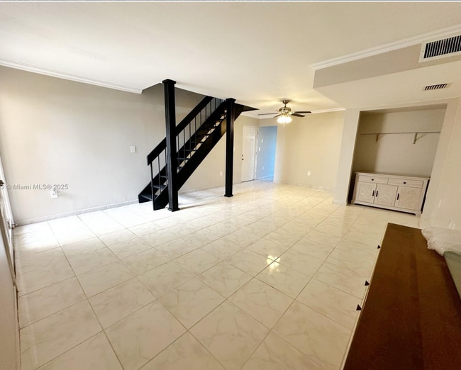 Foto del edificio - 9009 NE 4th Avenue Rd