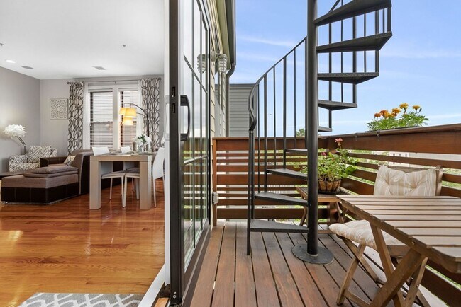 Foto del edificio - 171 W 4th St