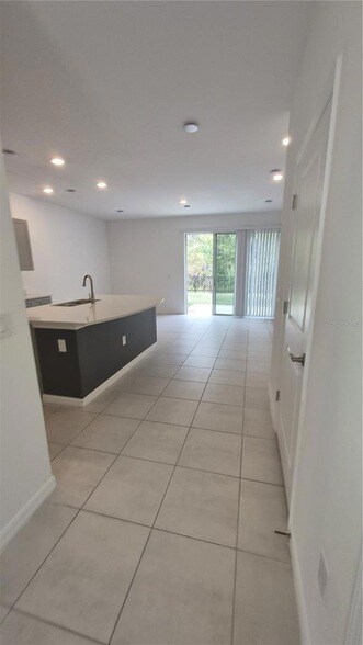 Foto del edificio - 3563 Davenport Creek Ct