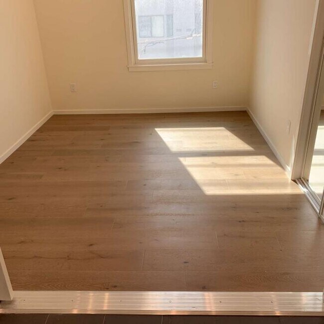 Building Photo - 2 bedroom in San Francisco CA 94133