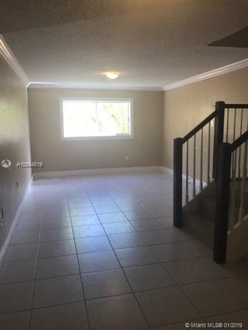 Building Photo - 180 Royal Palm Rd