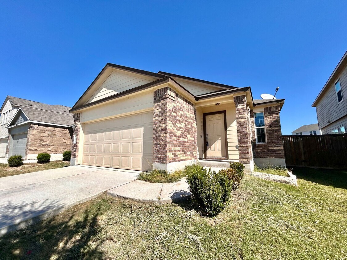Foto principal - Move-In Ready 3-Bed, 2-Bath Home in Jarell