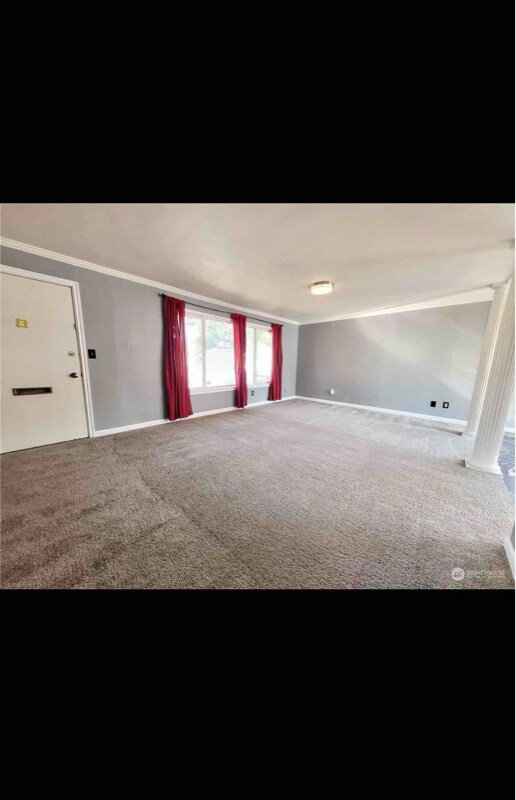 Building Photo - 2912 S 84th St