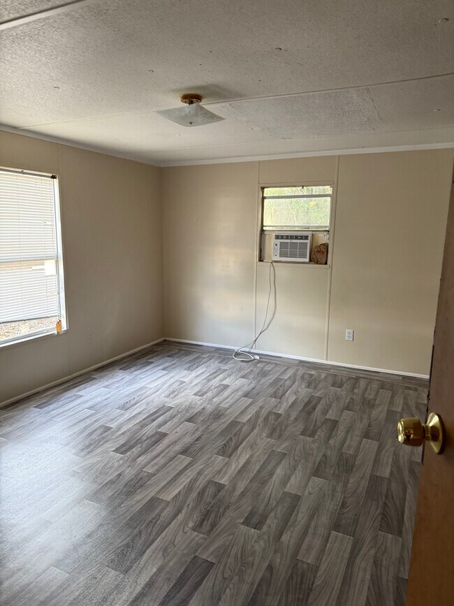 Foto del edificio - 1987 Brighton Lot 1 Pecan Grove