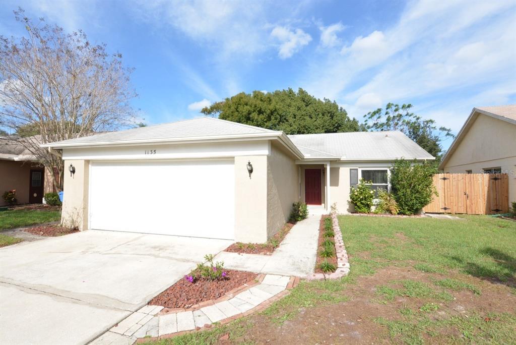 Foto principal - 1135 Covington St