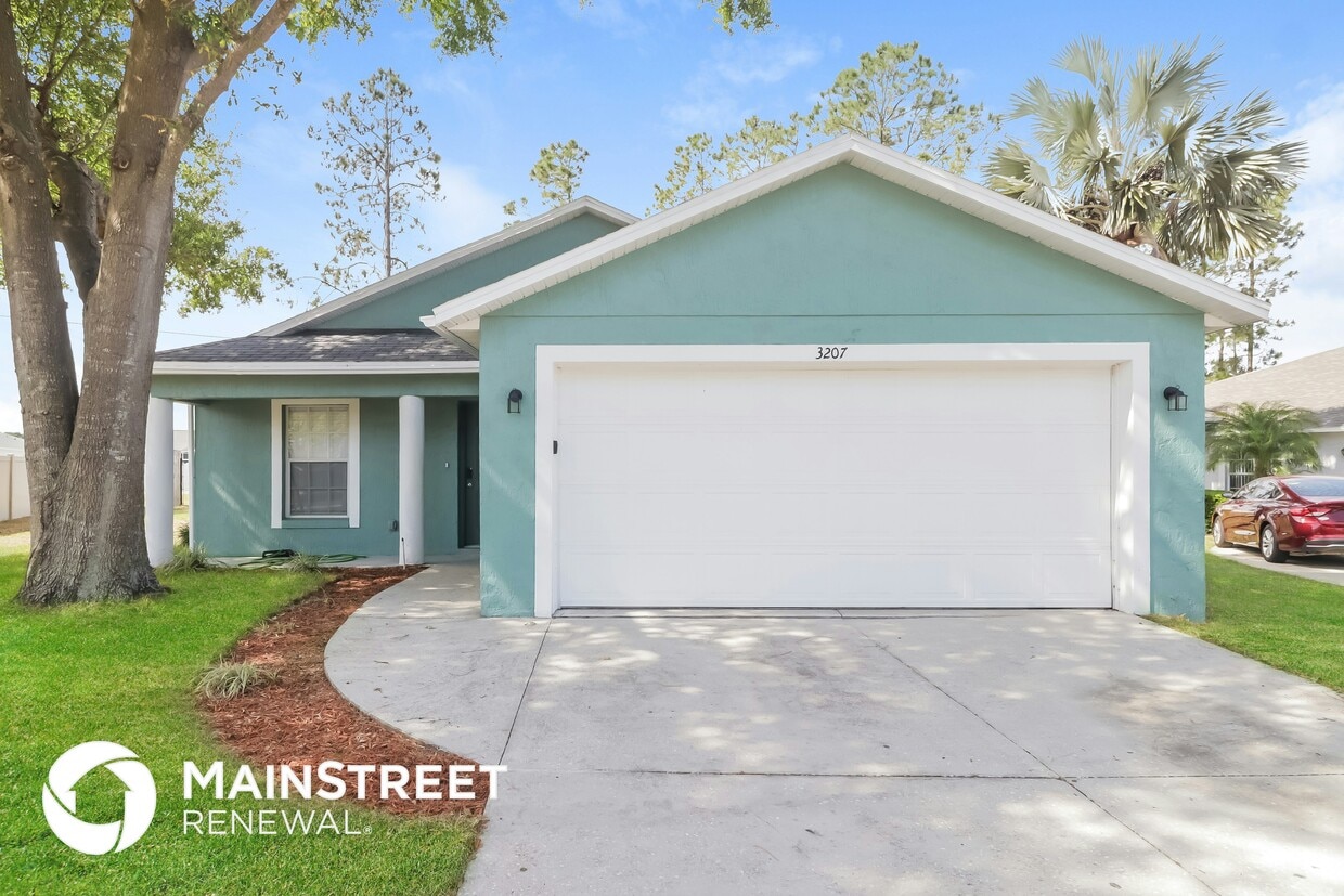 Primary Photo - 3207 Grand Pines Dr