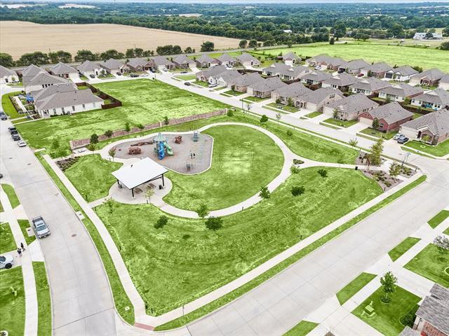 Foto del edificio - 7725 Skier Dr