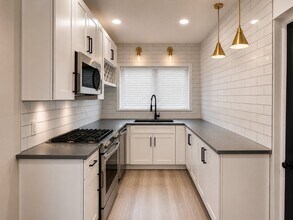 Building Photo - 7556 Byron Pl