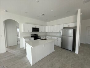 Building Photo - 3005 31st St W