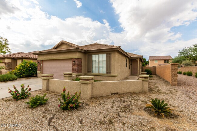 Building Photo - 20998 E Desert Hills Blvd