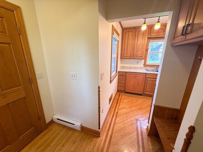 Foto del edificio - 816 Fillmore St SE