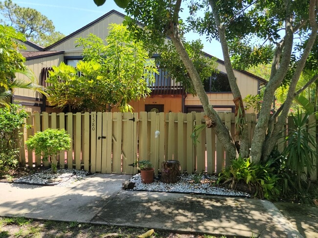 street view - 1580 39th Ave