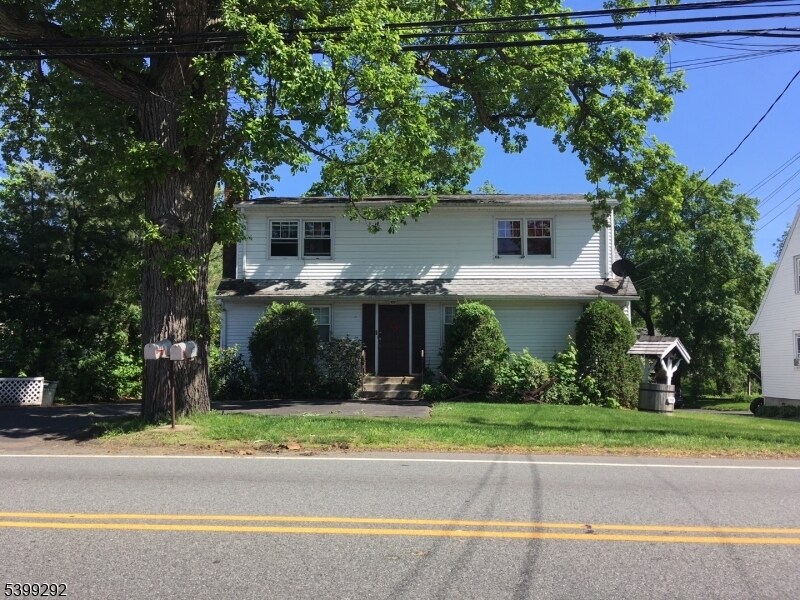 Foto principal - 1157 Goffle Rd