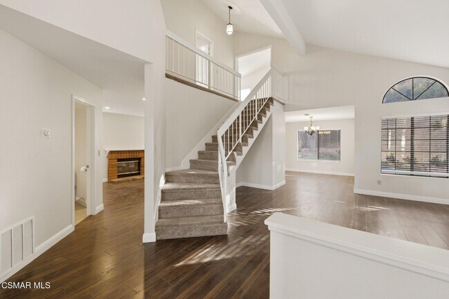 Foto del edificio - 26916 Lost Oak Ct