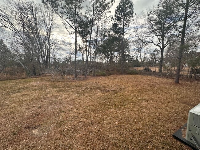 Building Photo - 3 Bed 2 Bath MH