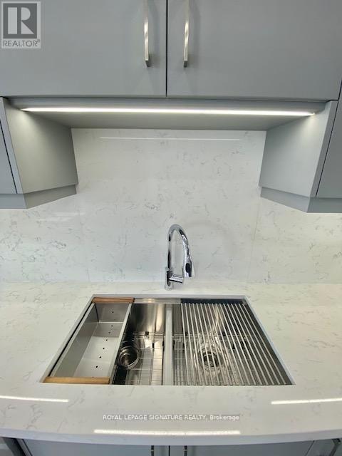 Photo du bâtiment - 1500 Dufferin St