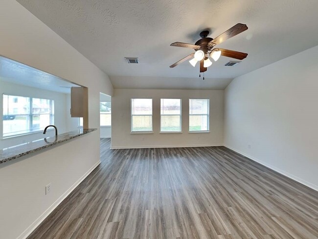 Foto del edificio - 21742 Texian Ct