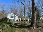 Foto principal - 277 Indian Rock Rd